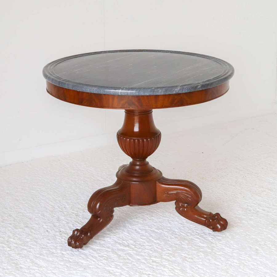 French 19th Century Guéridon Table lion's paw feet original marble top