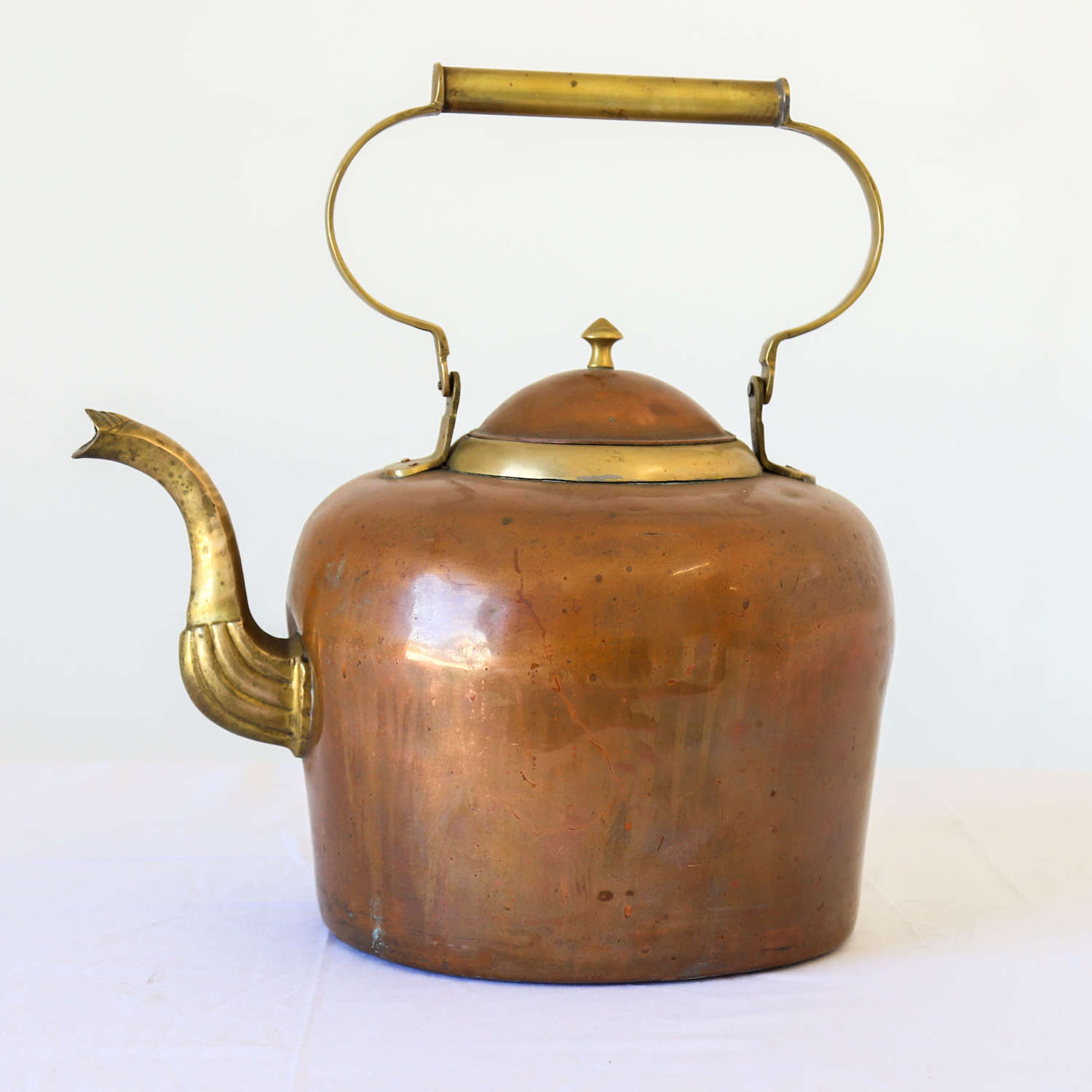 Early 19th Century circa 1820-1840 2 Gallon Copper Kettle