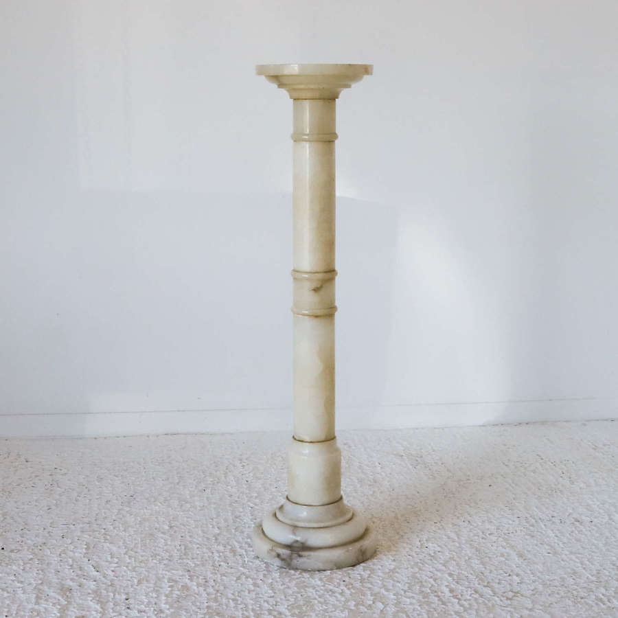 Late19th Century Italian Alabaster Column Bust Stand